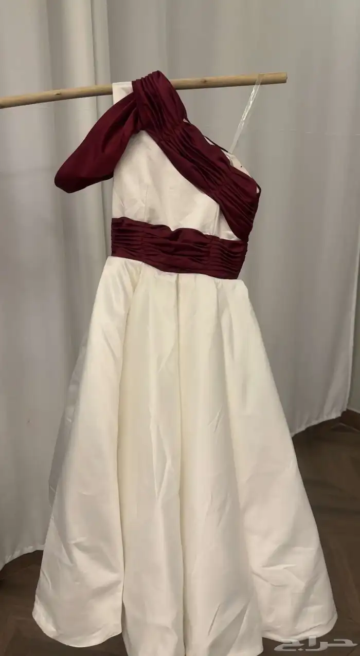 فستان حفلات جديد استخدام يوم واحد 5 ساعات فقط 2