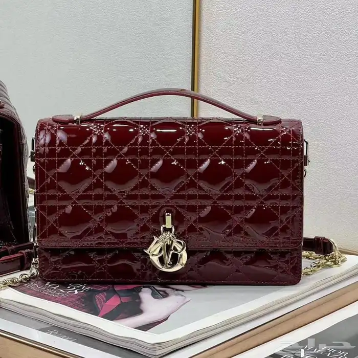 شنط تقليد ماركه هاي كواليتي والماستر وإكسسوارات 10