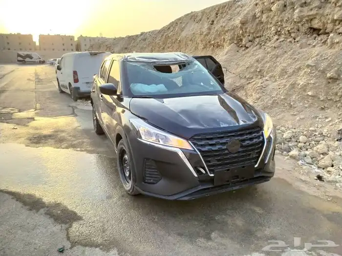 نيسان كيكس مصدومة موديل 2024 0