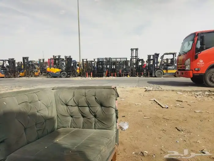 رافعات شوكية سيزر لفت  رافعات مقصيه  مان لفت  كرينات 0