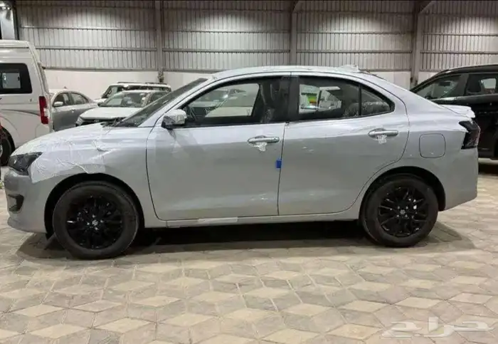 سوزوكي ديزاير فل الشكل الجديد 2025 4