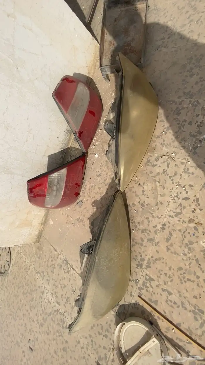 للبيع إسطبات كامري 2006 1