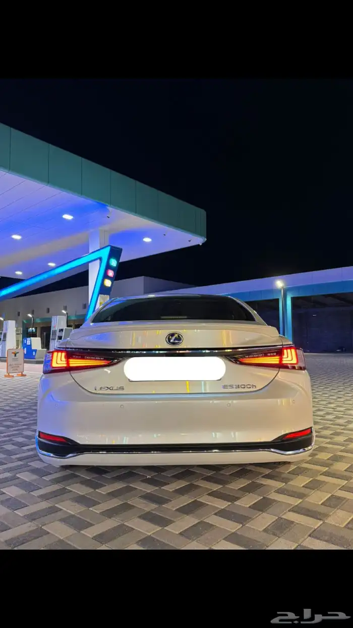 لكزس es300h نص فل 2022 3