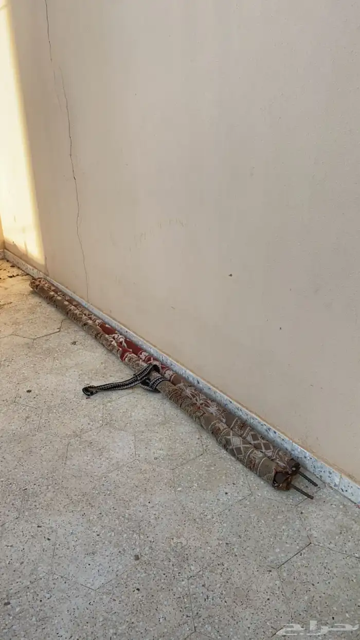 للبيع عامود خيمه 0