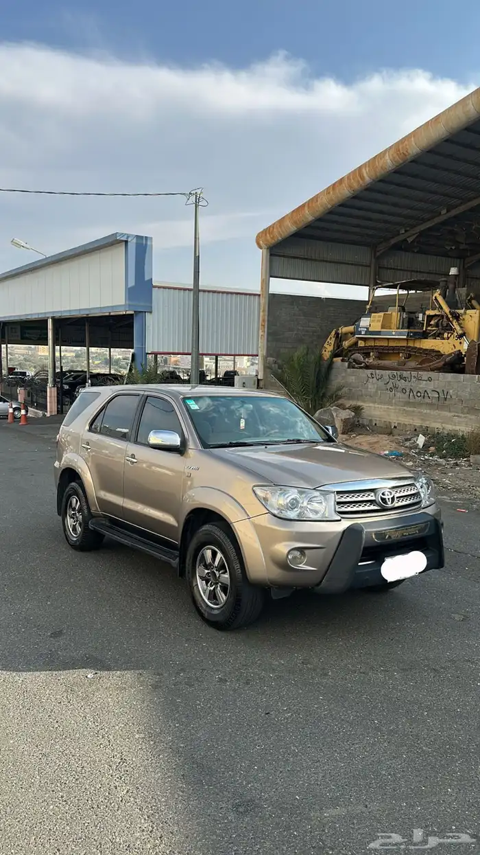 فورشنر 2011 ذهبي للبيع 5