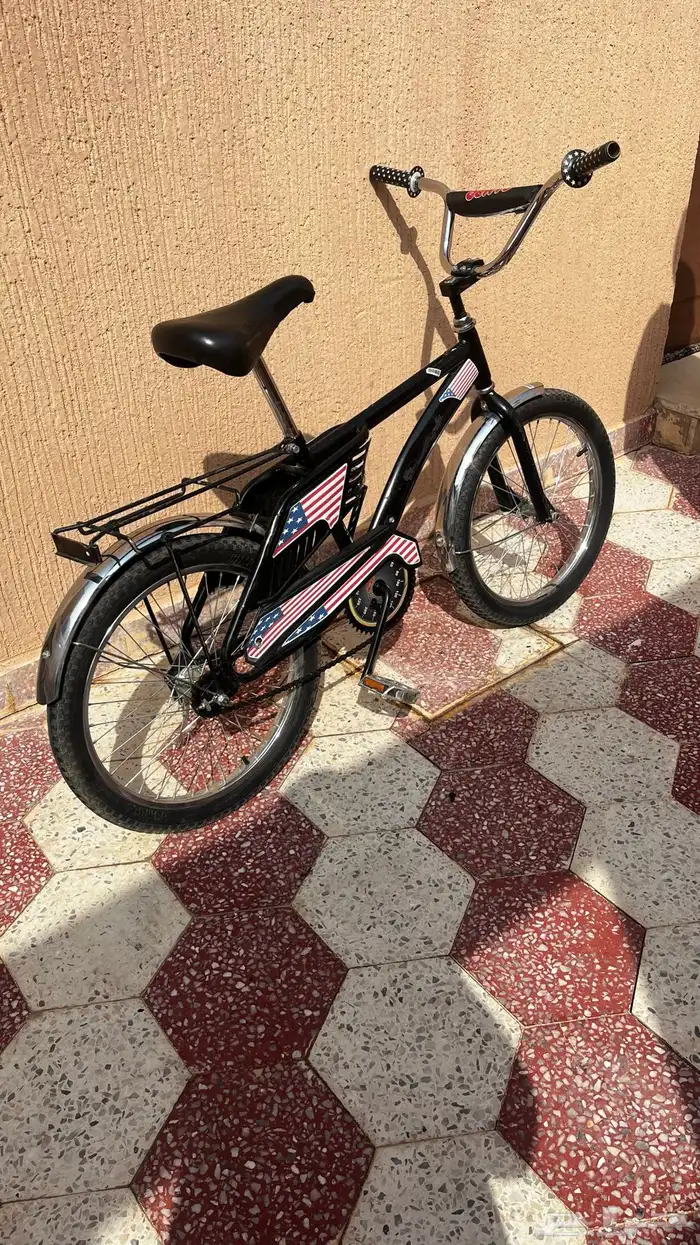 سيكل رامبو مقاس 20 لون اسود لايوجد مشاكل 2