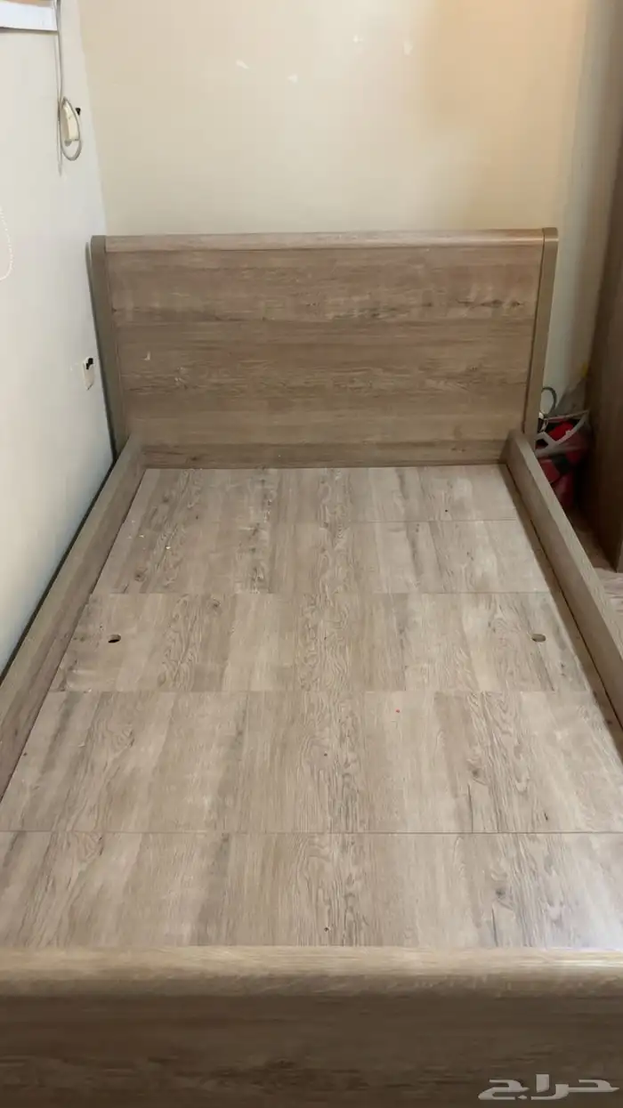 سرير نفر واحد الماركه هوم بوكس 0