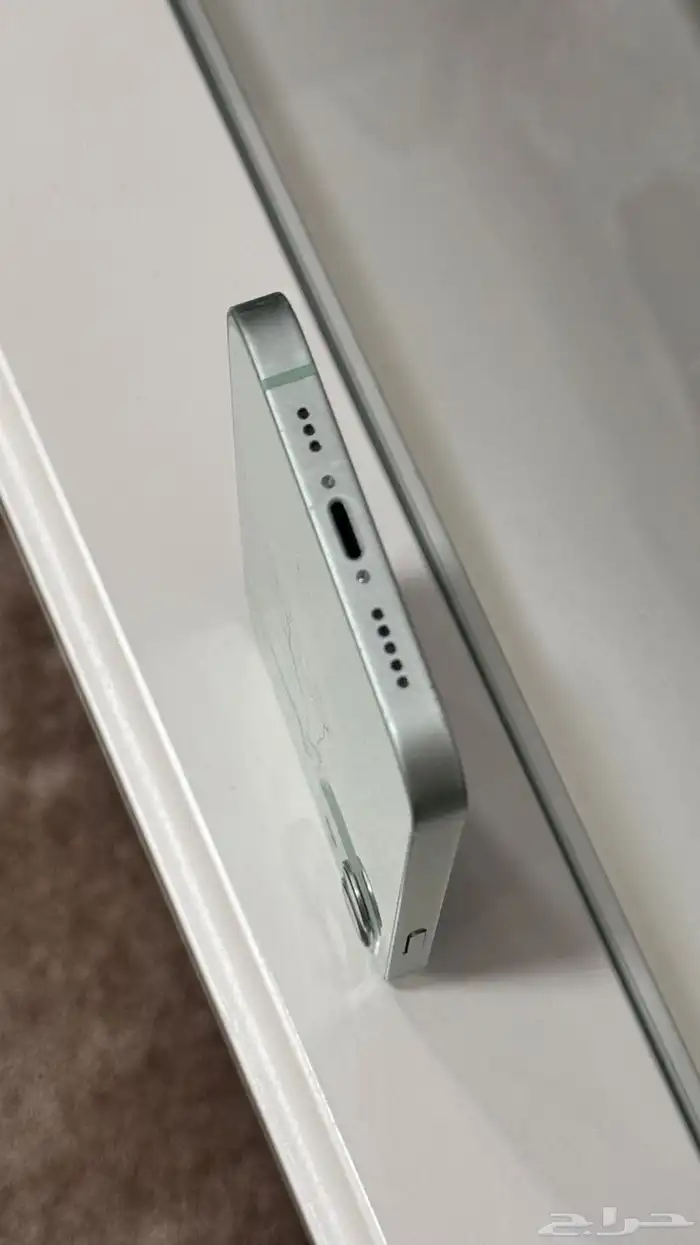 آيفون 12 العادي 3