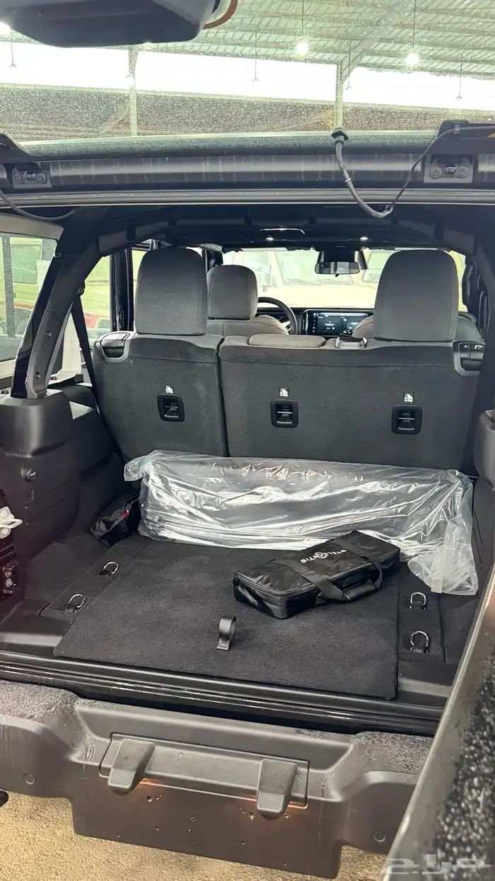 جيب رانجلر 2025 10