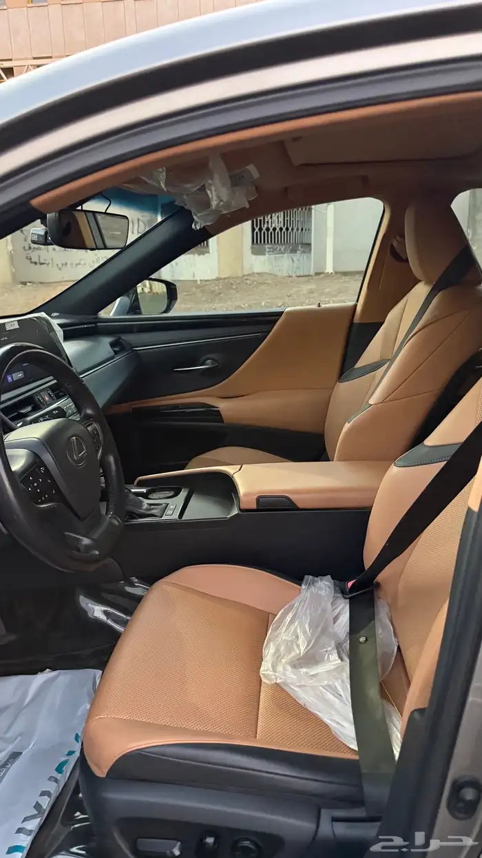 لكزس 2023 هايبرد اول مالك من الوكاله 10