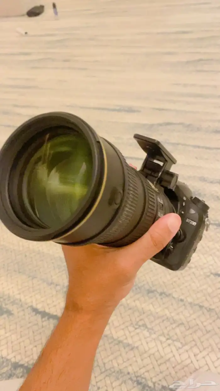 كاميرا نيكون   عدسة 70 200 2