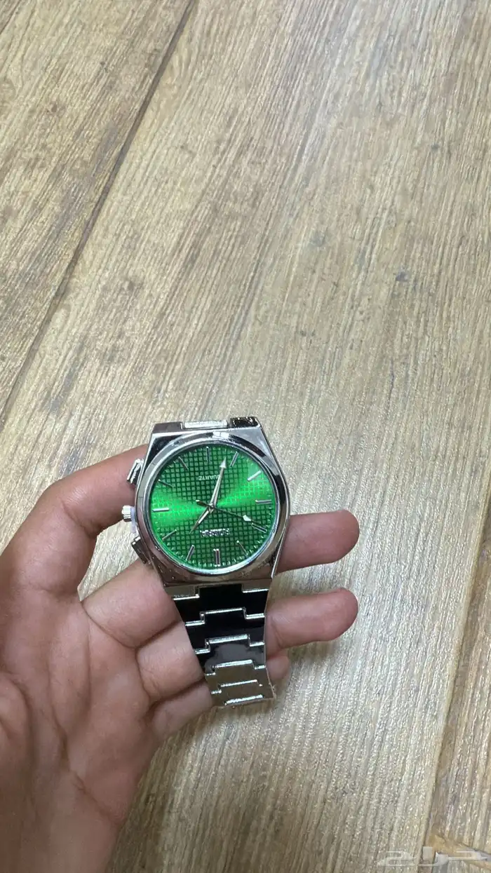ساعة كوارتز 1
