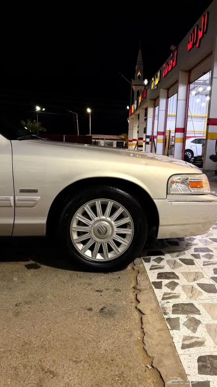 فورد ماركيز 2011 1