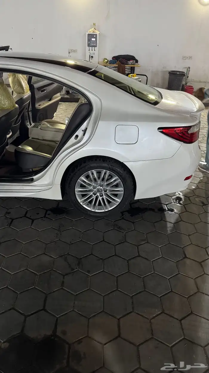 لكزس es350 14