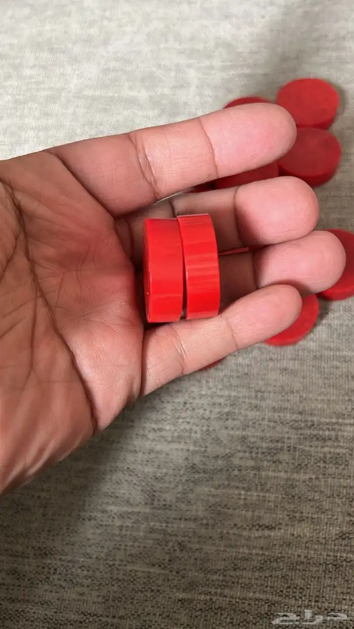 افياش احمر معرق 1