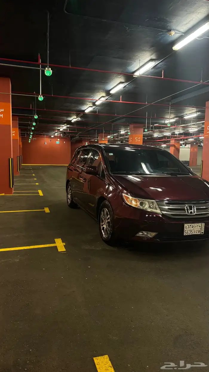 للبيع هوندا اودسي عائلية موديل 2012 5