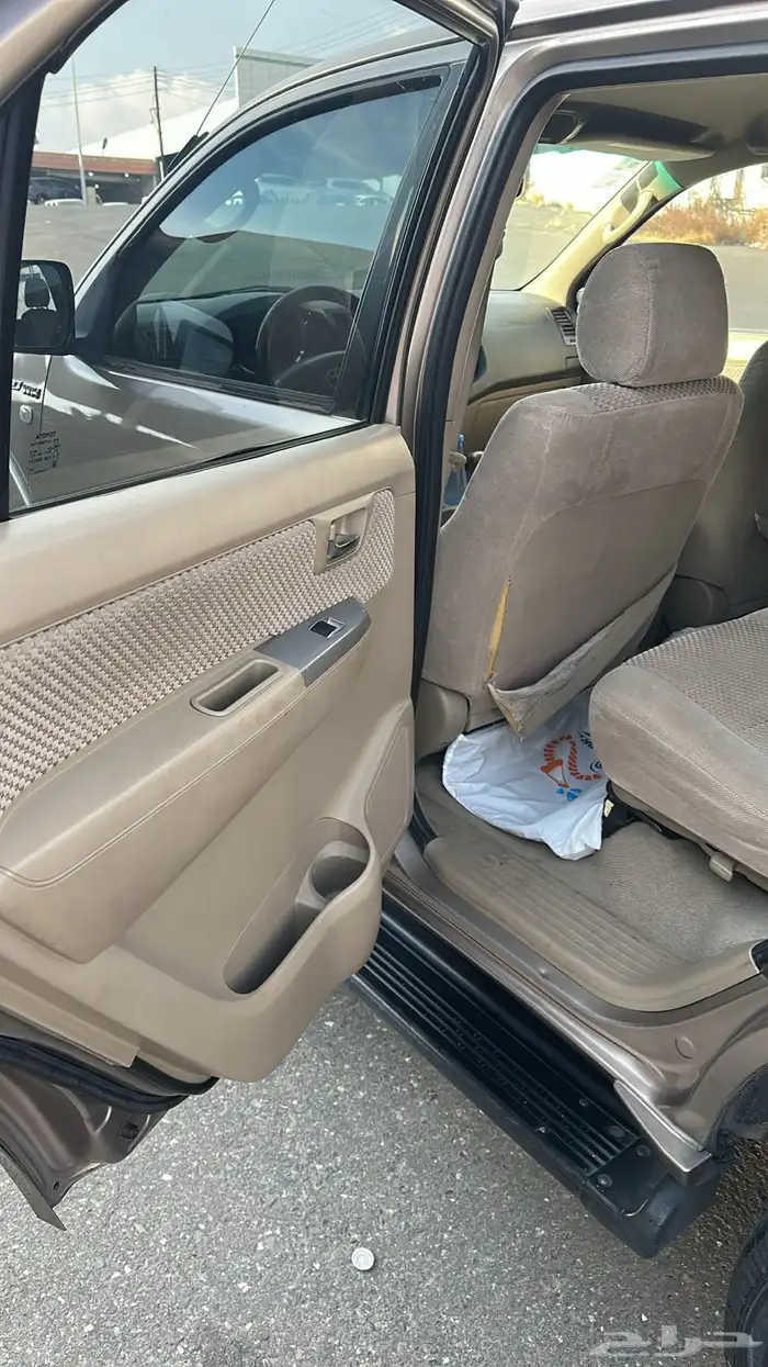 فورشنر 2011 ذهبي للبيع 12