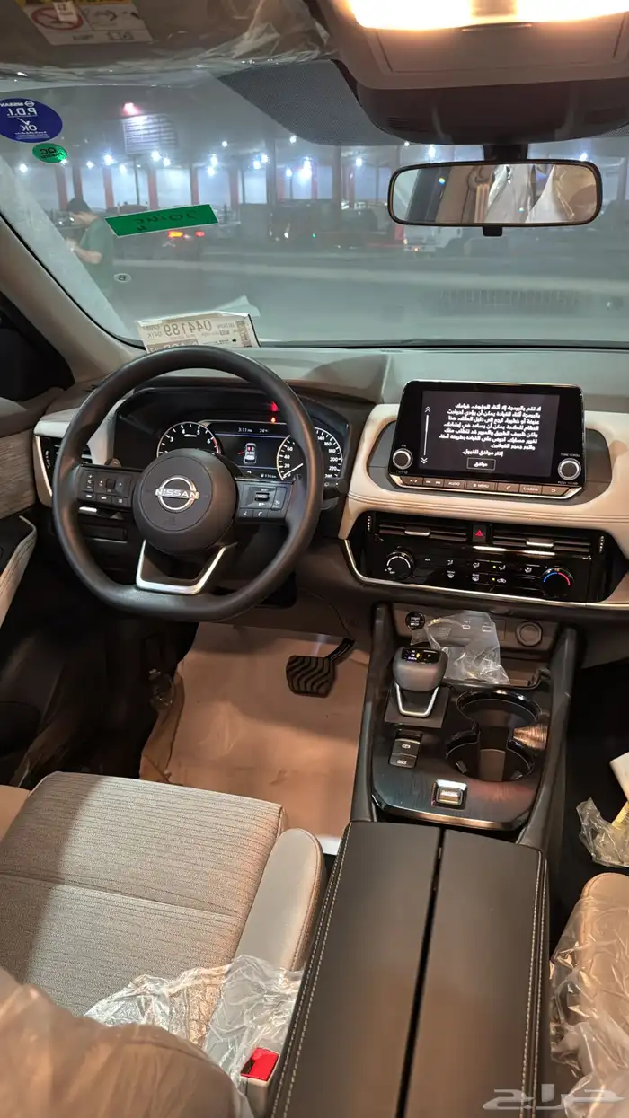 نيسان اكس تريل ستاندر 5 ركاب بدون دبل 2025 5