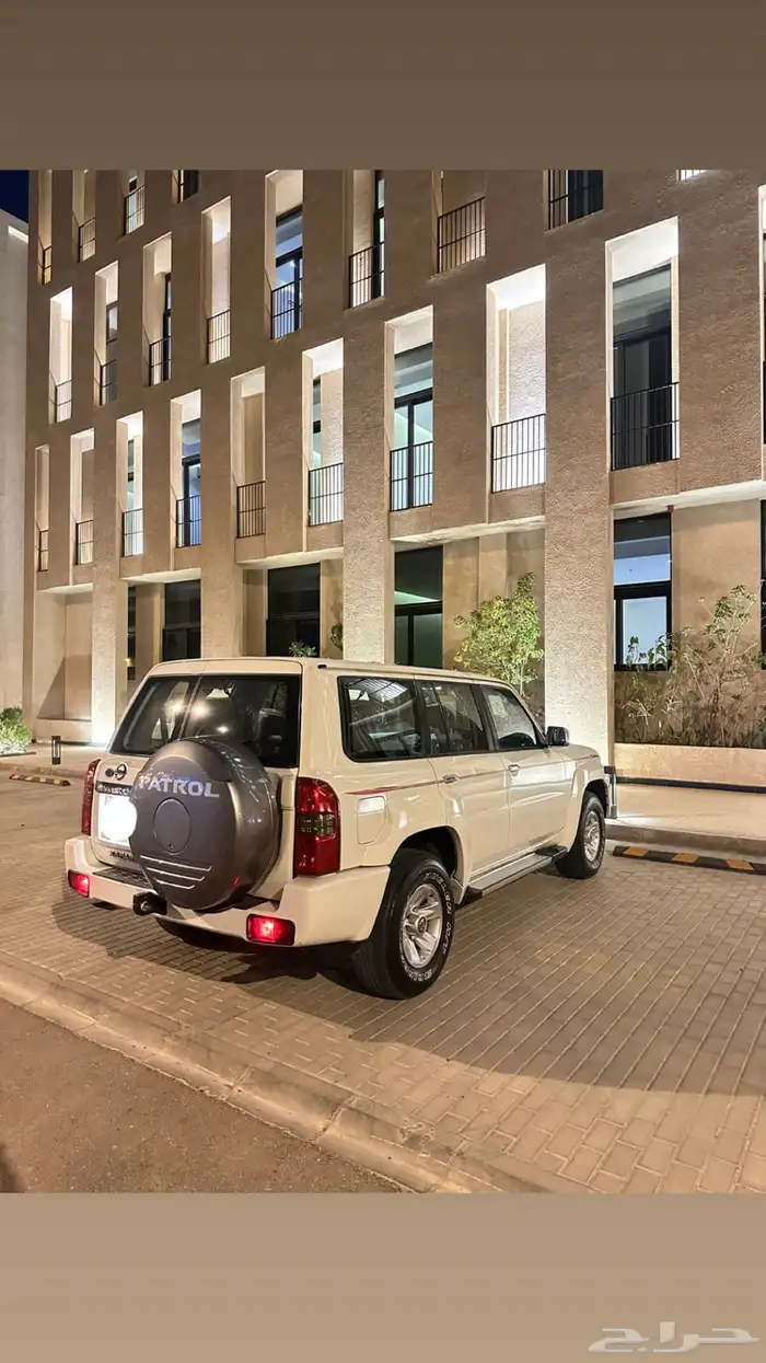 باترول سفاري فتك صالون 2021 فل كامل قير عادي 13