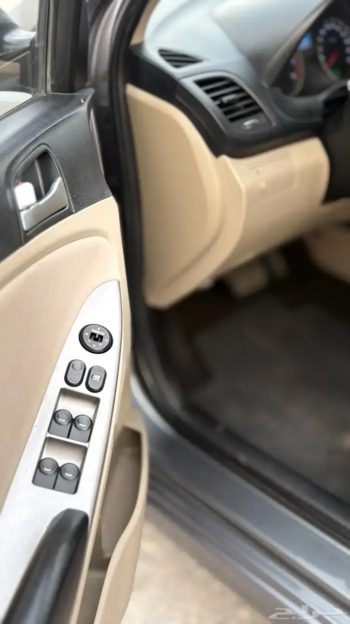 هونداي اكسنت مخزنه 2015 قير اوتوماتيك 19