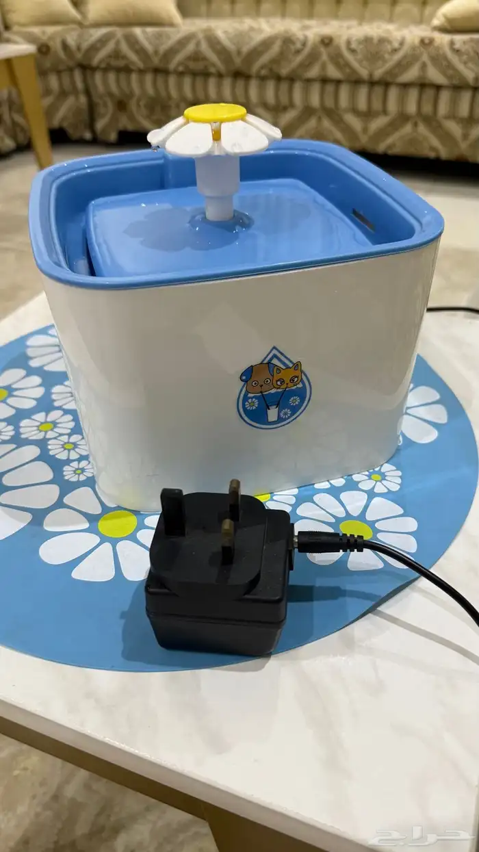 نافورة مياه للقطط 1