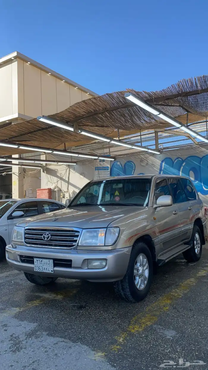 لاند كرورزر جي اكس ار 7