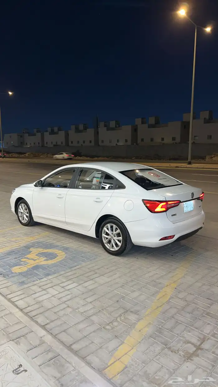 اعرض لكم MG5 0