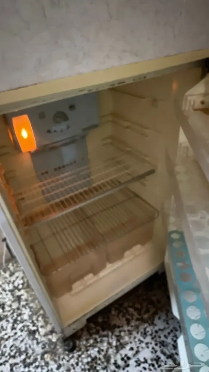 للبيع ثلاجة كبيرة 110 فولت 7