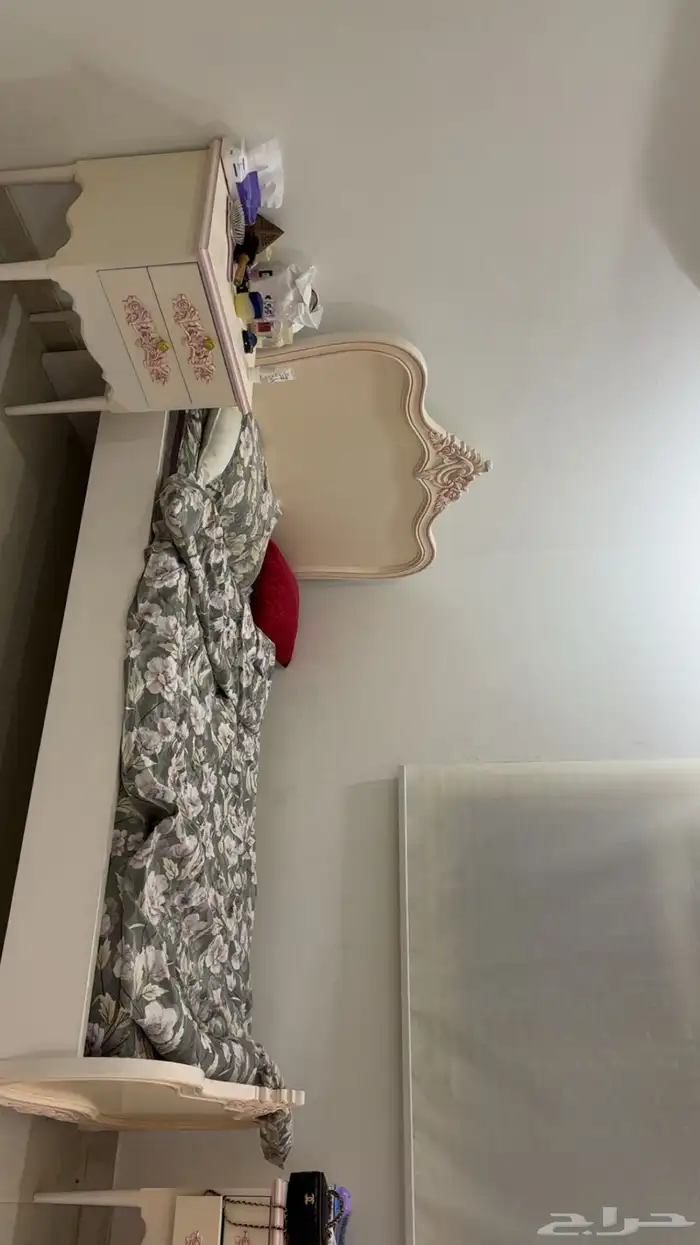 دولاب وسرير 1