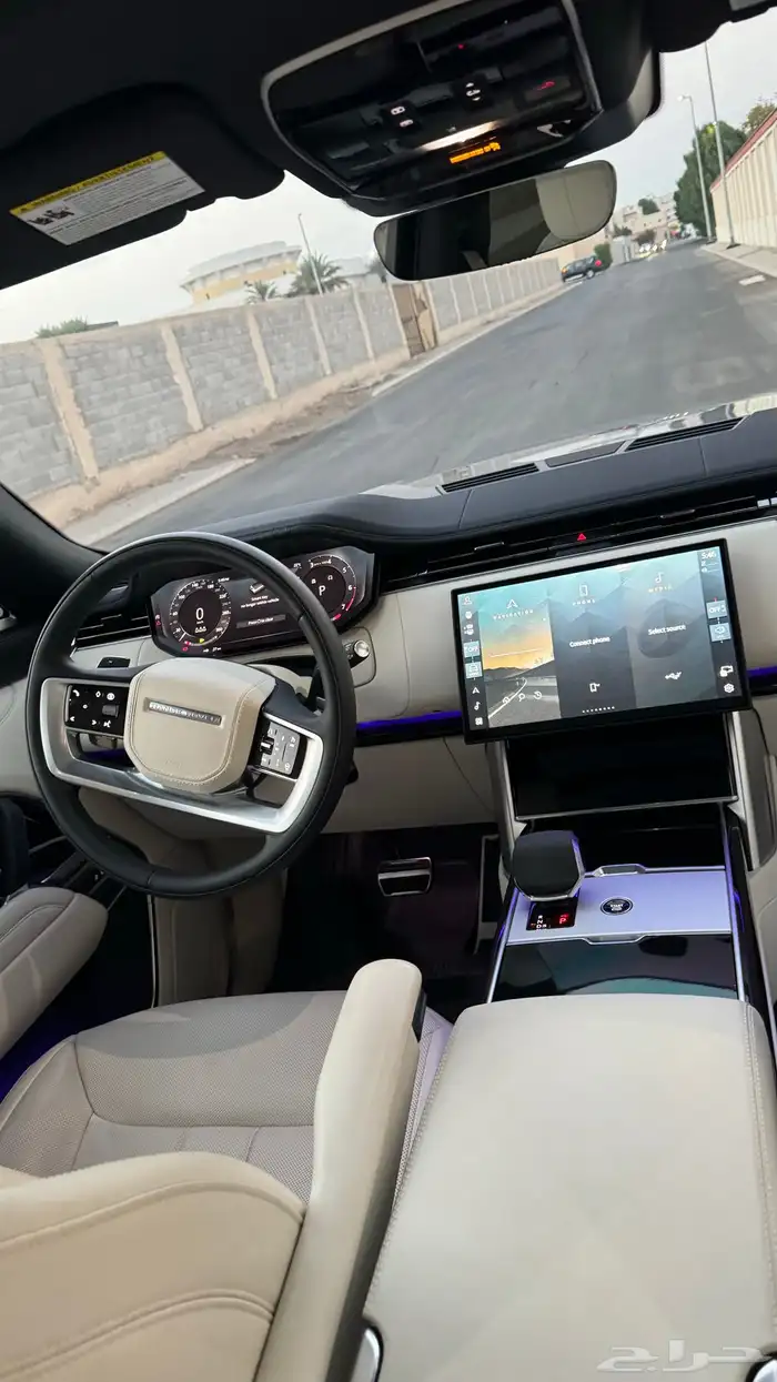 2024 Range Rover P400 SE جاهز للتسليم 8