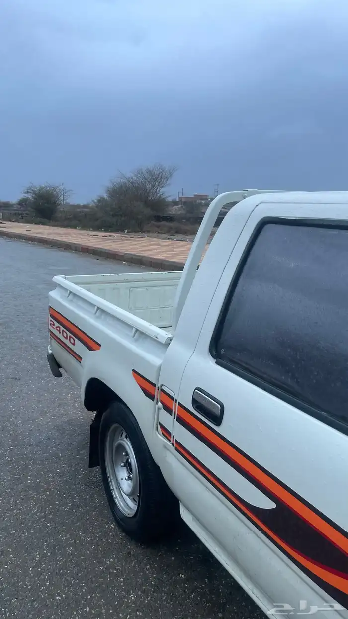 هايلوكس للبيع 2