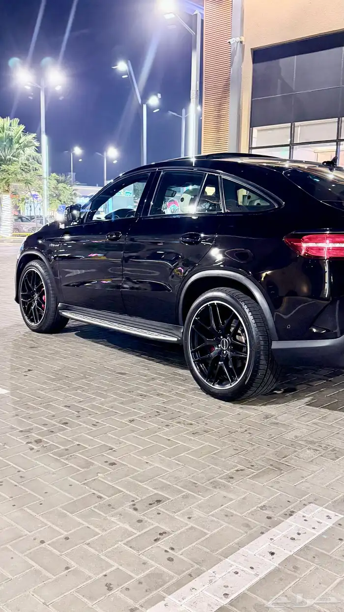 مرسيدس GLE 63s 12