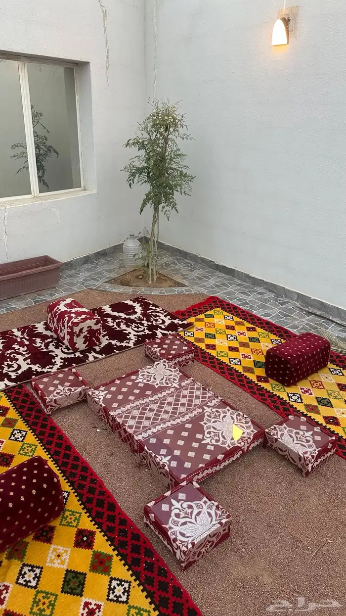 طاولات ضيافة ارضية 1