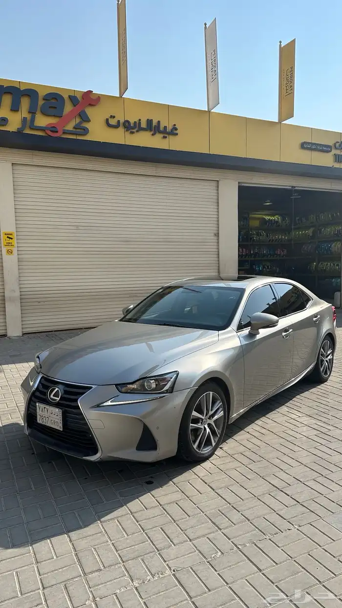 لكزس 2018 9