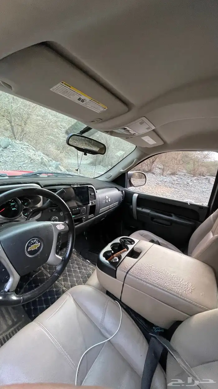 سلفرادو Z71 4X4 2011 نظيف 6