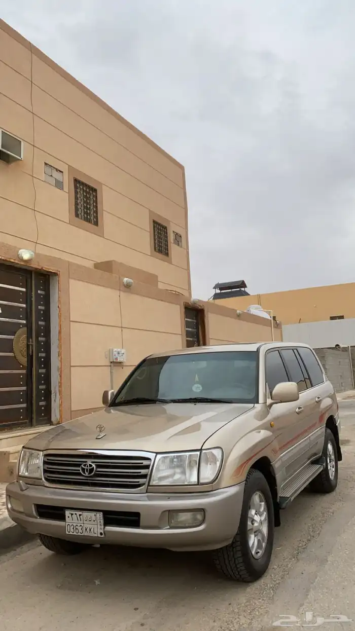 لاند كرورزر جي اكس ار 4