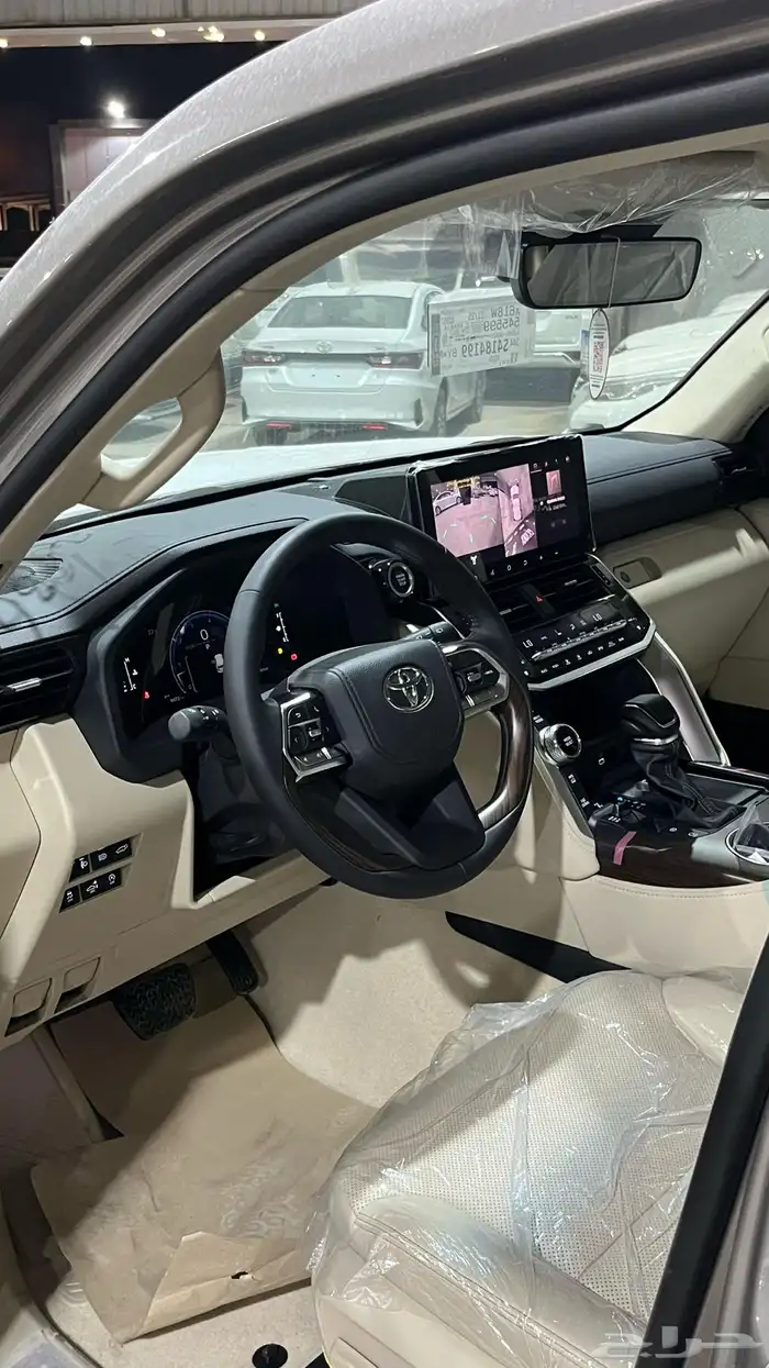 لاند كروزر GXR4 بنزين 2025 للبيع كاش أو أقساط ميسره 7