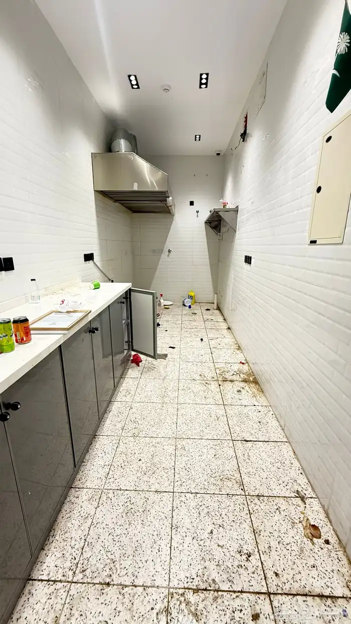 بوفيه جاهزه للبيع بسعر رمزي جدا 7