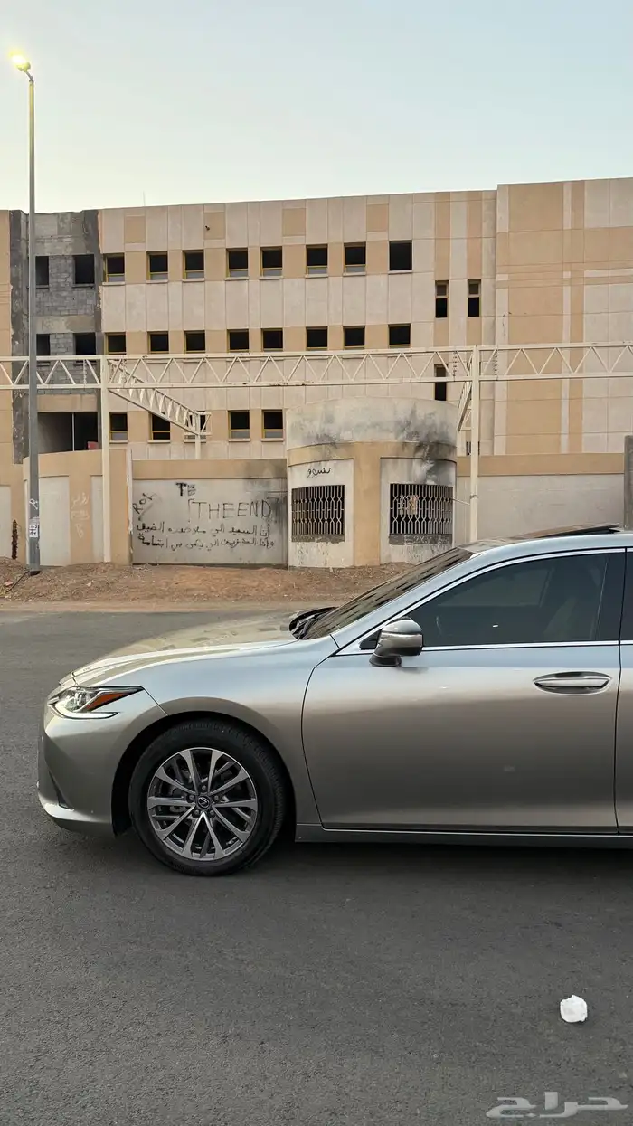 لكزس 2023 هايبرد اول مالك من الوكاله 7