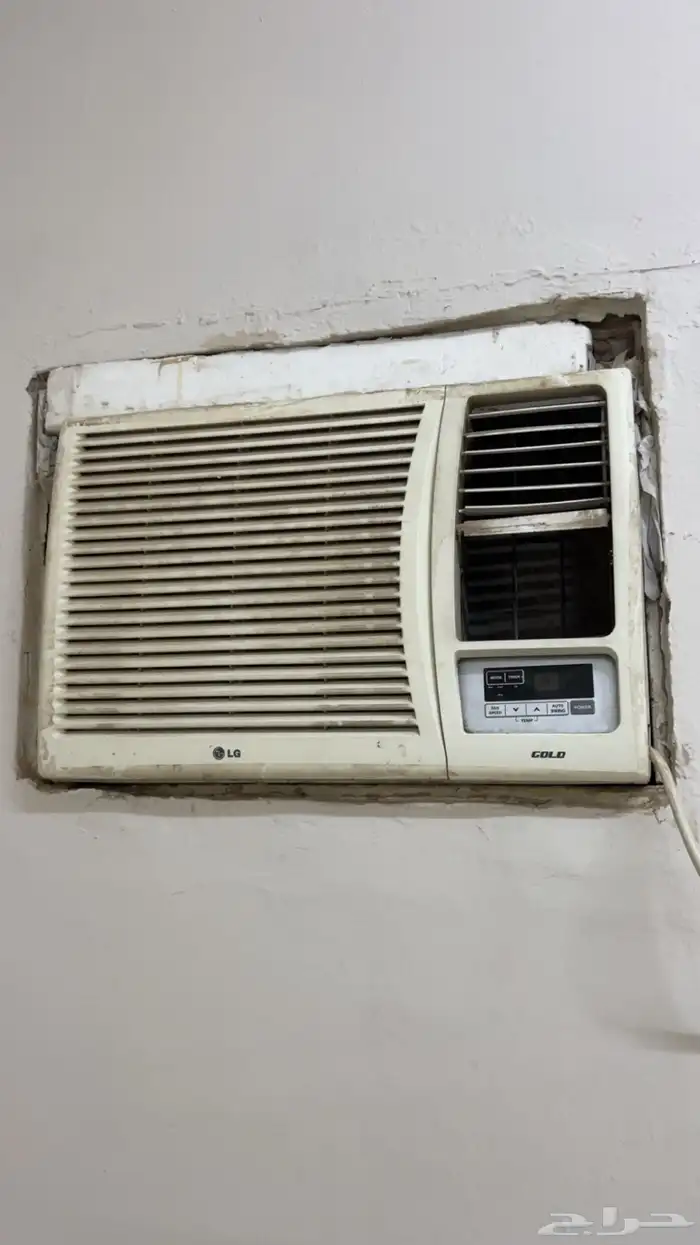 مكيف ال جي مع رموت تحكم عن بعد 1