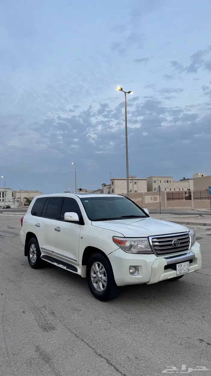 لاندكروزر Gxr 2010 v8 2