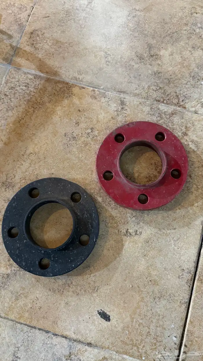 للبيع سبيسرات 0