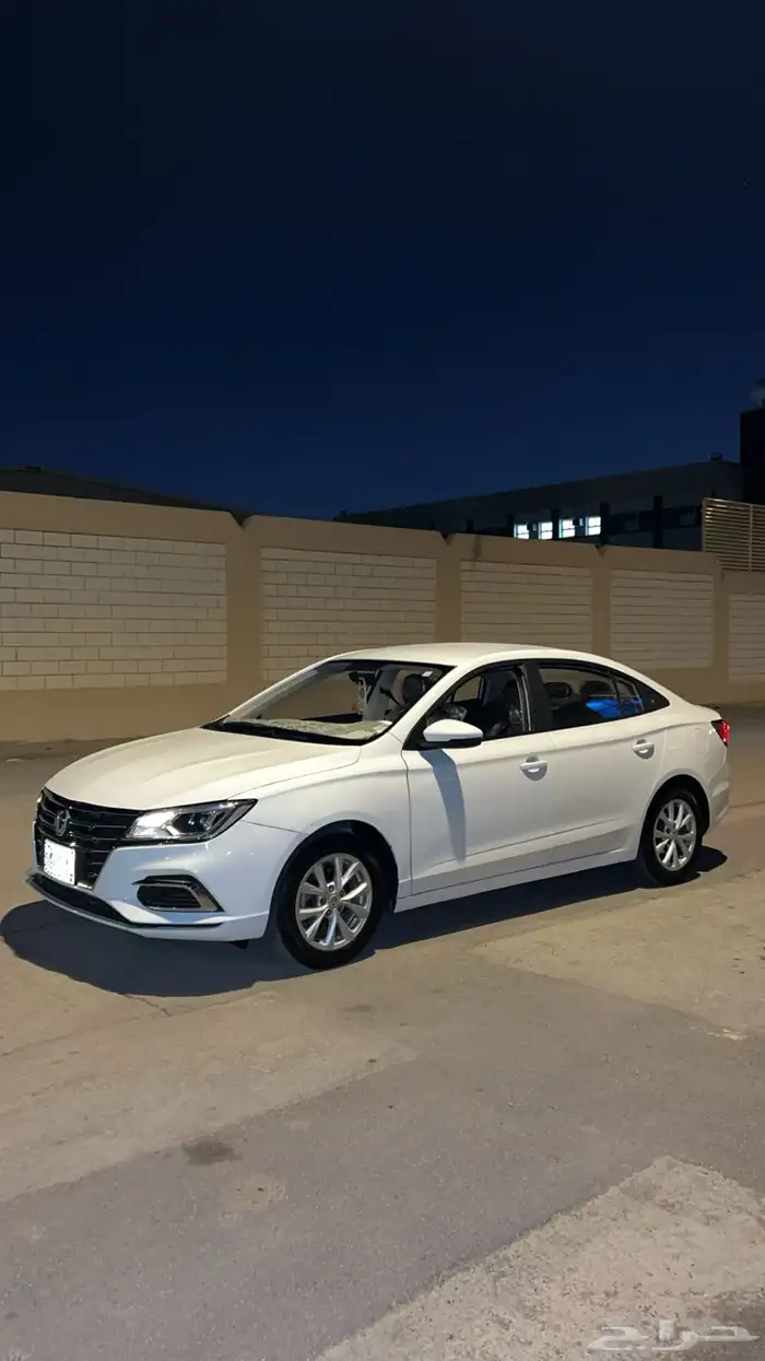 اعرض لكم MG5 4