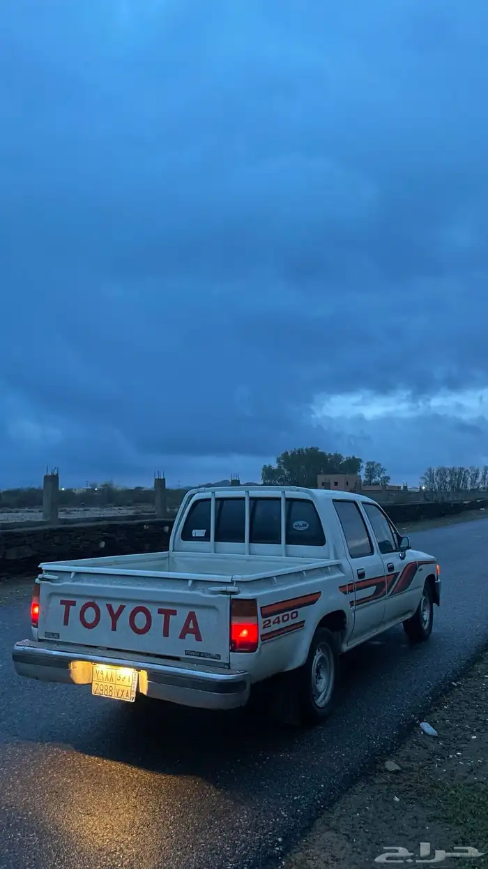 هايلوكس للبيع 1