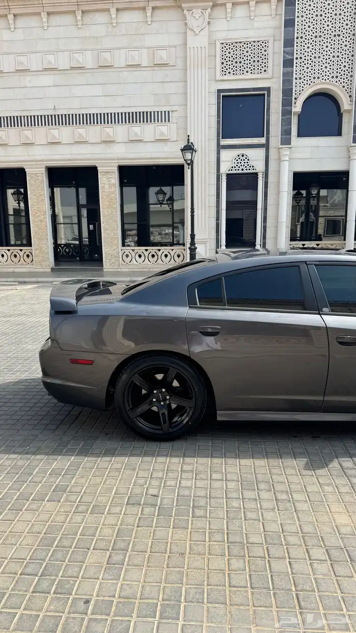 دودج تشارجر 2014 للبيع 16