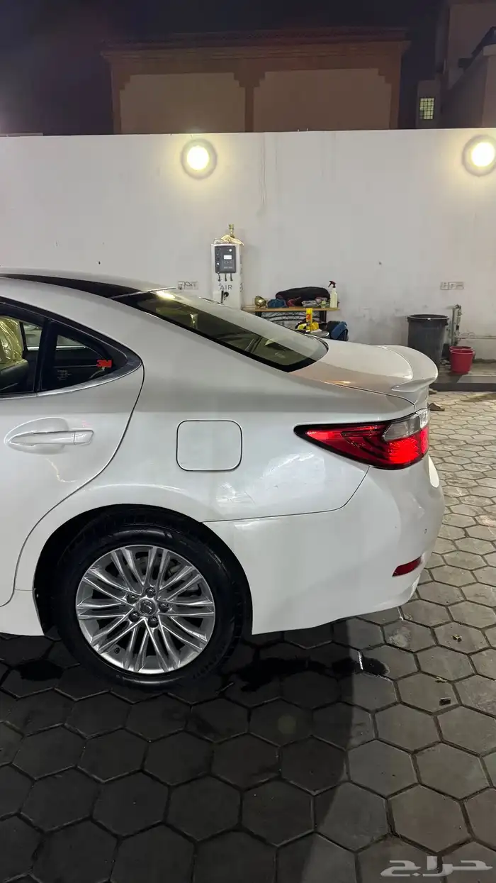 لكزس es350 3
