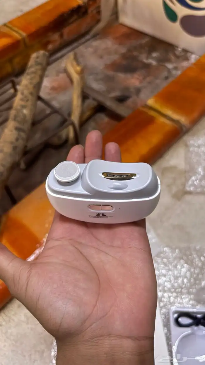 مقص اظافر الكتروني 1