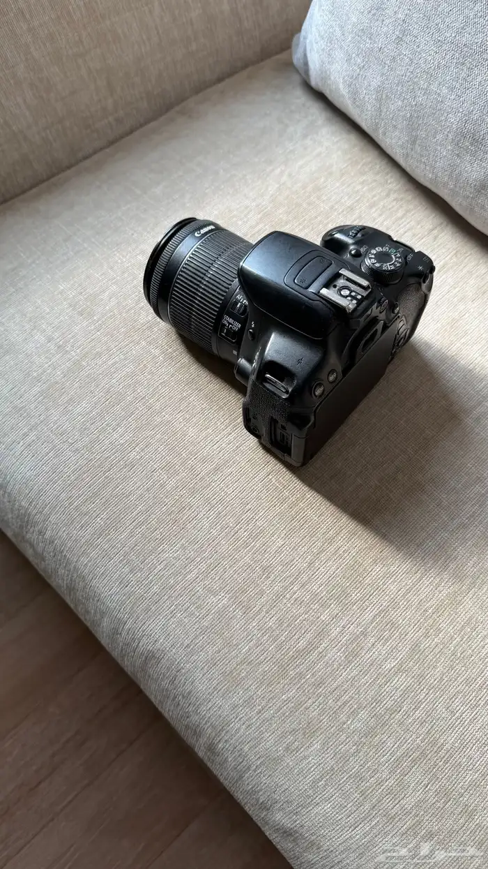 كاميرا كانون 700D 3