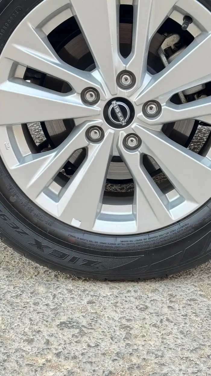 التيما للبيع مالك اول 17