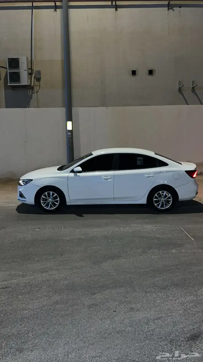 اعرض لكم MG5 5